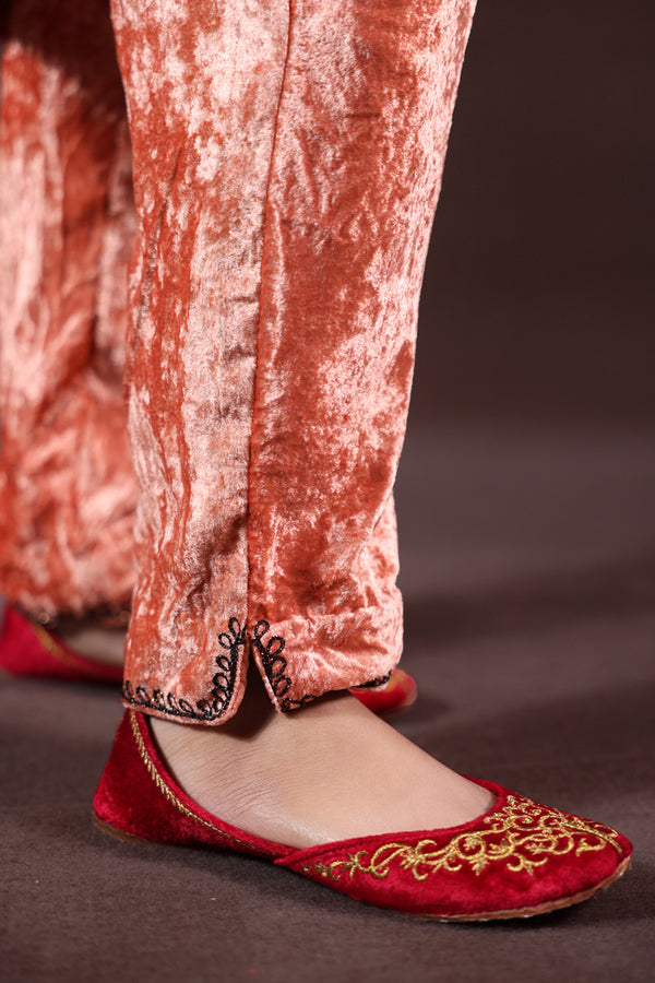 Rang Saaz Velvet Set