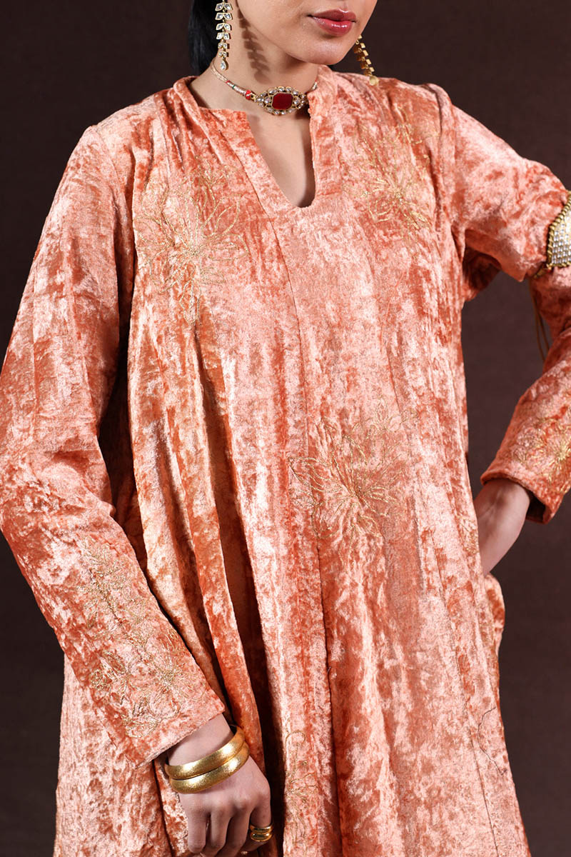 Embroidered Velvet Kalidar Set
