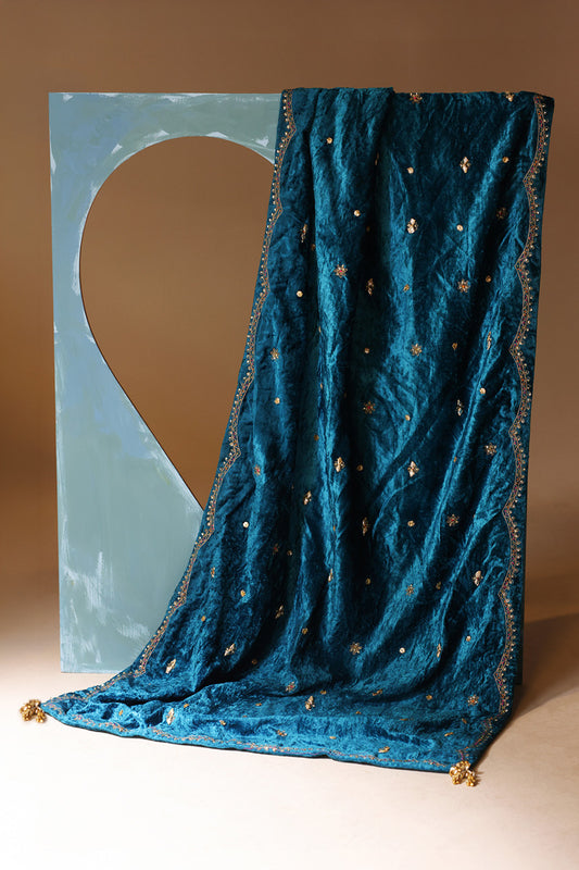 Nooray Velvet Shawl