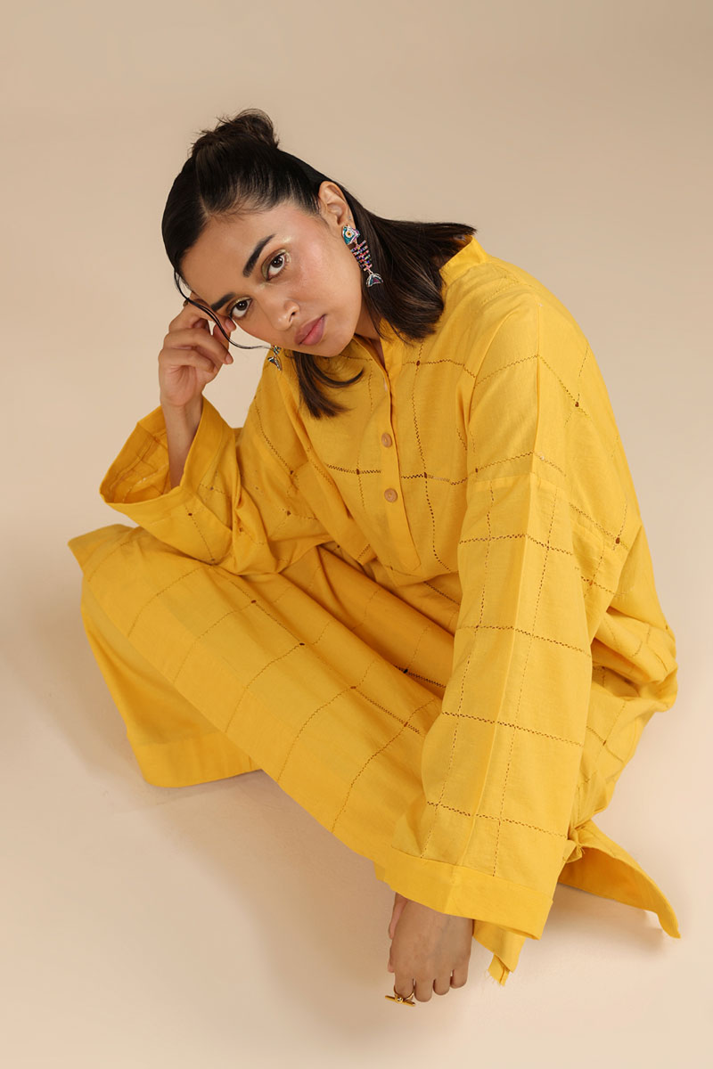 yellow