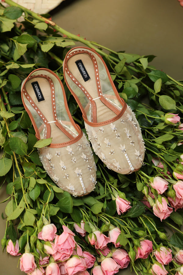 Zarwasha Raani Khussa