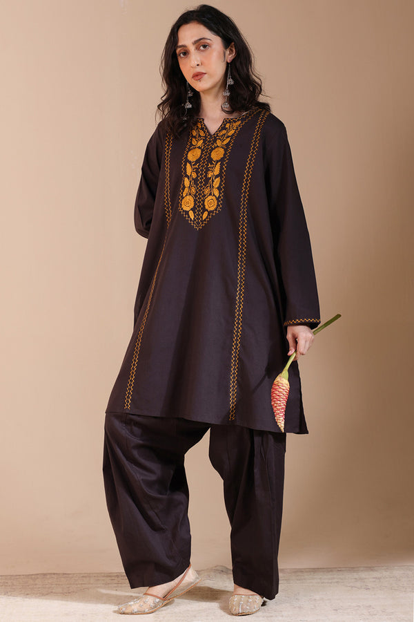 N K R Hand-Crafted Set