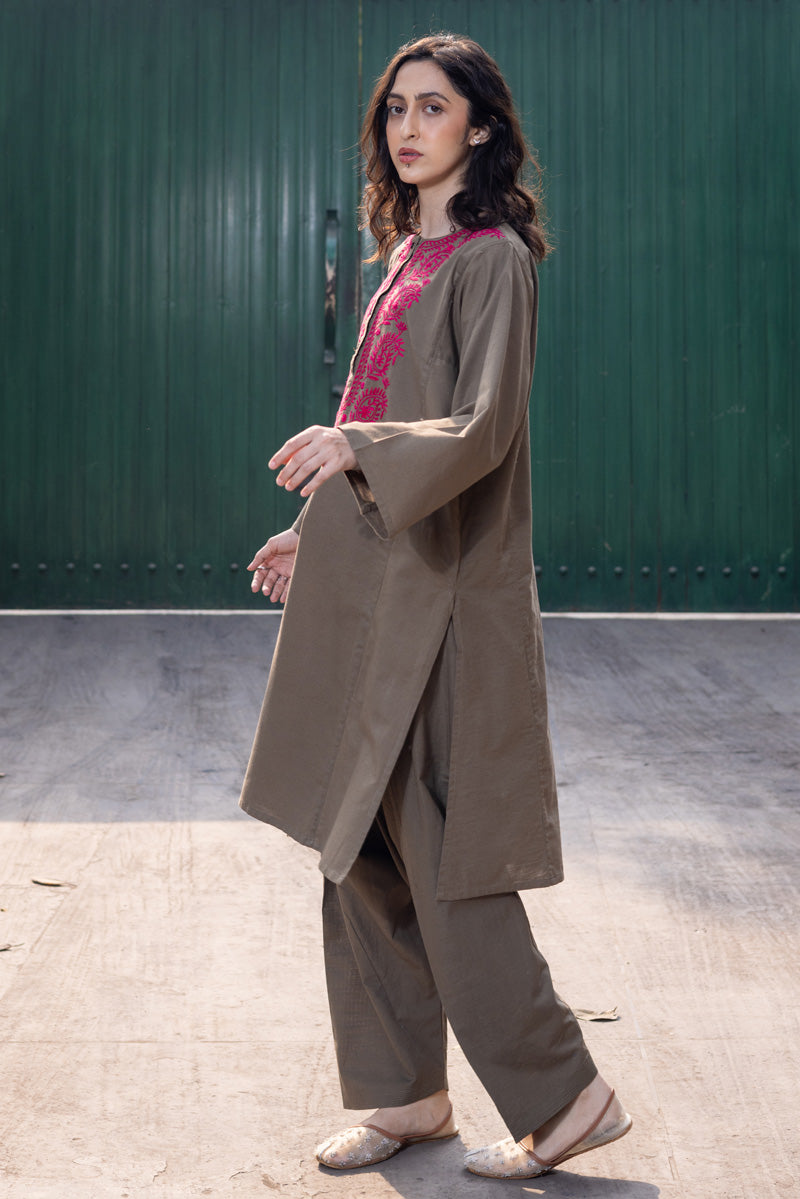 N K R Hand -Crafted Set