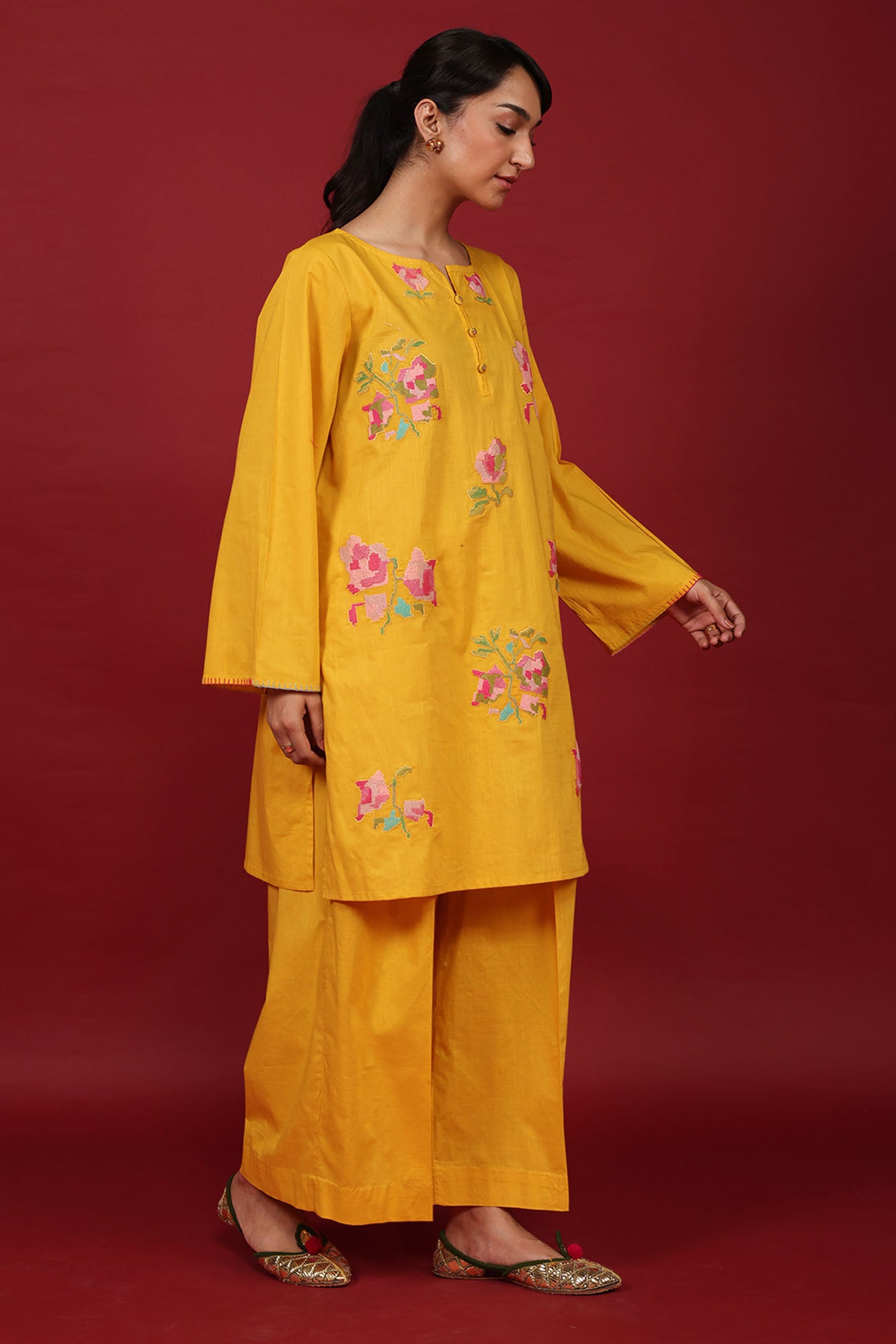 Hand Embroidered Floral Co-Ord Set