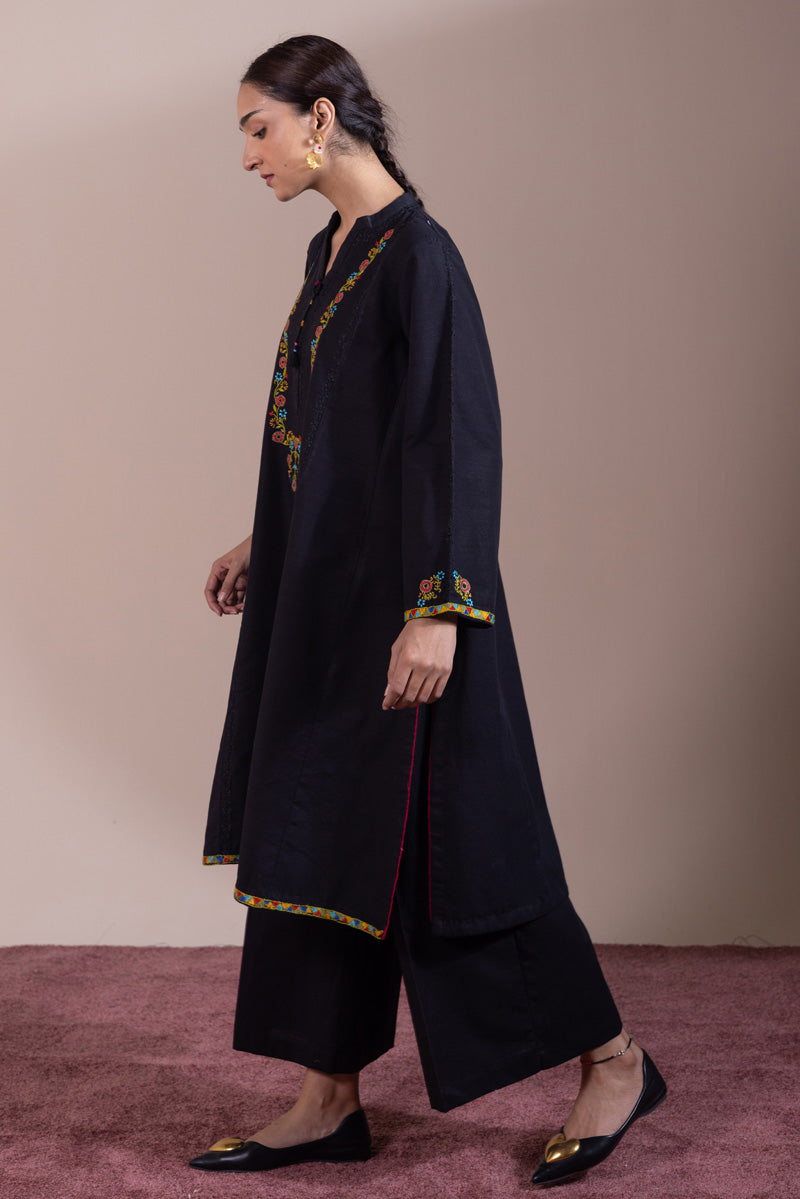 Hand-Crafted Tapestry Set