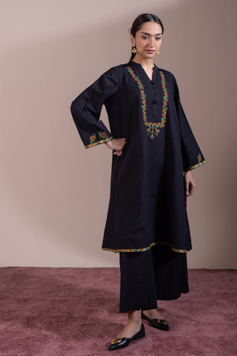 Hand-Crafted Tapestry Set