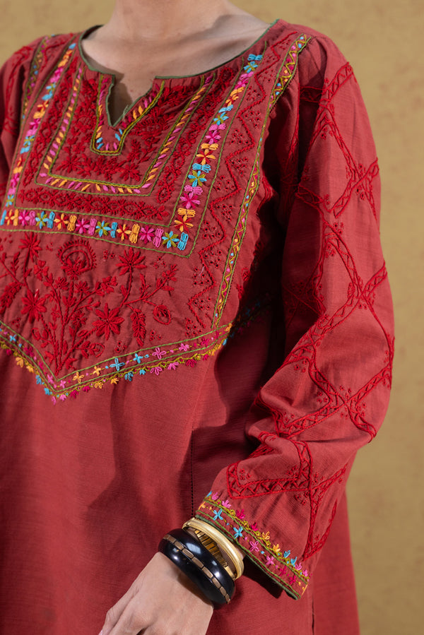 Hand-Embroidered Hues Set