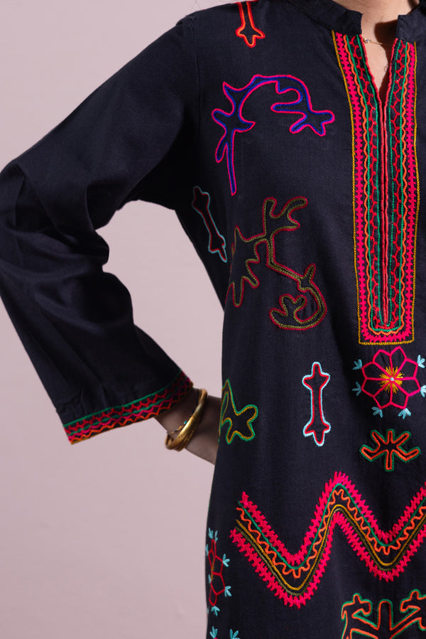 Hand-Embroidered N K R Style Set