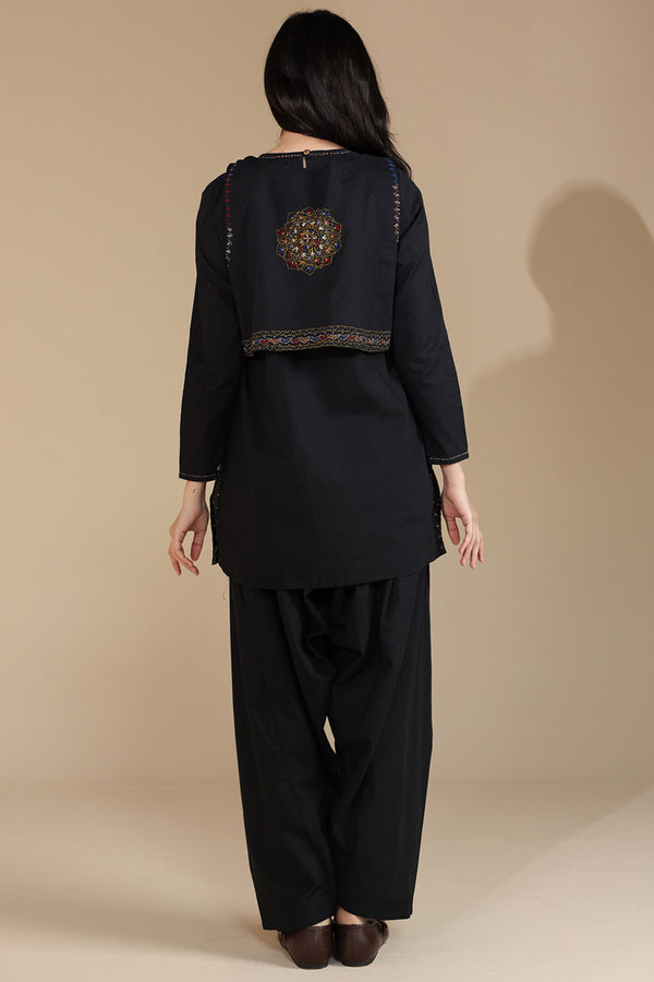 Hand-Embroidered 3-Piece Koti Set