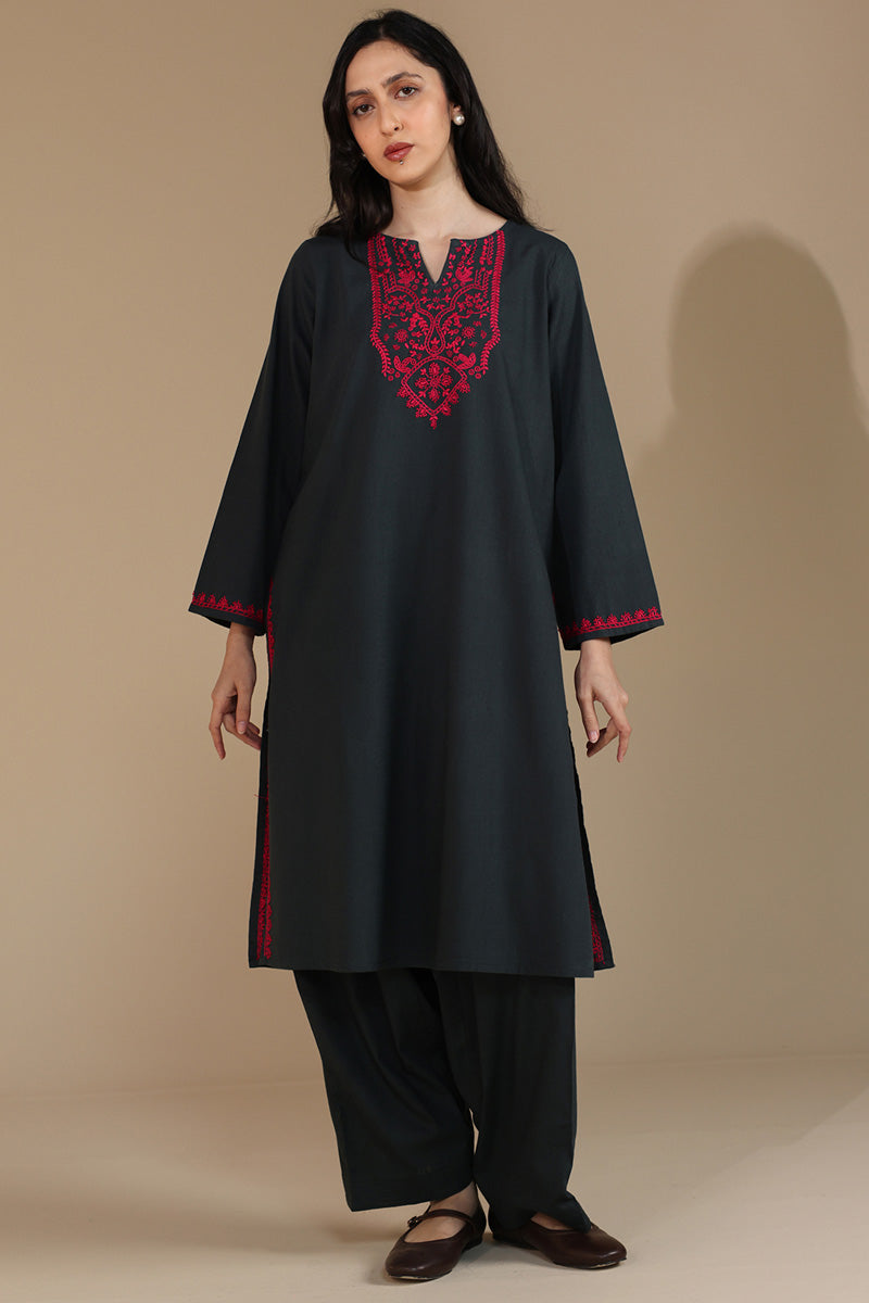 N K R Embroidered Set