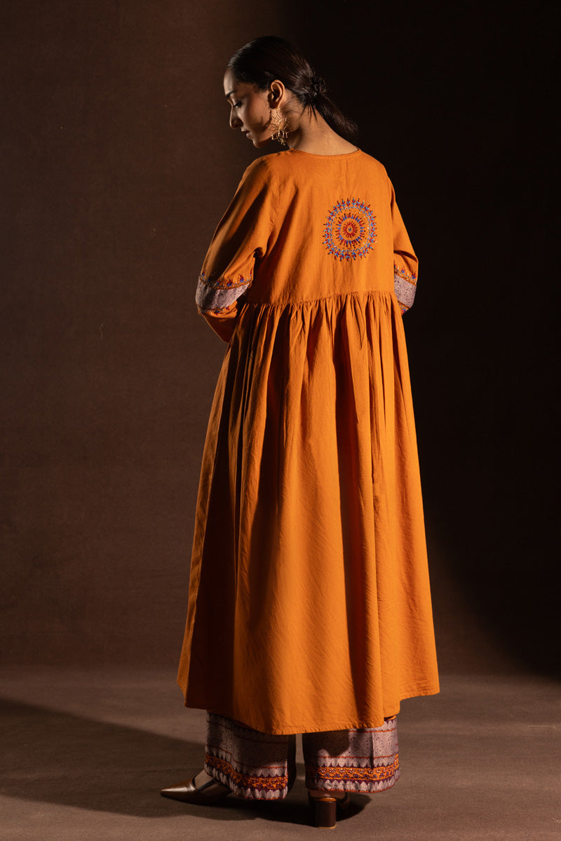 Hand-Crafted Flared Set