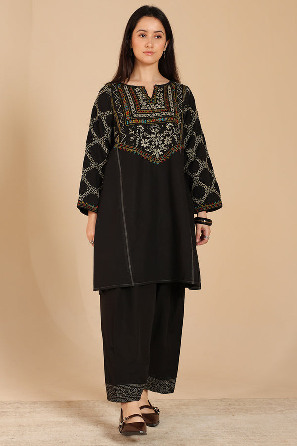 Hand-Crafted Tapestry Set