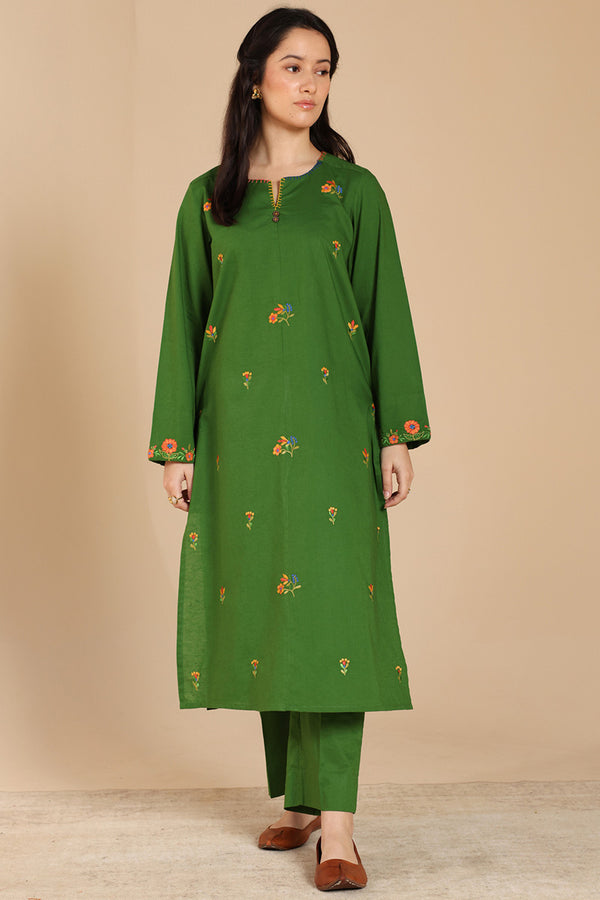 Laari Adda Threaded Set