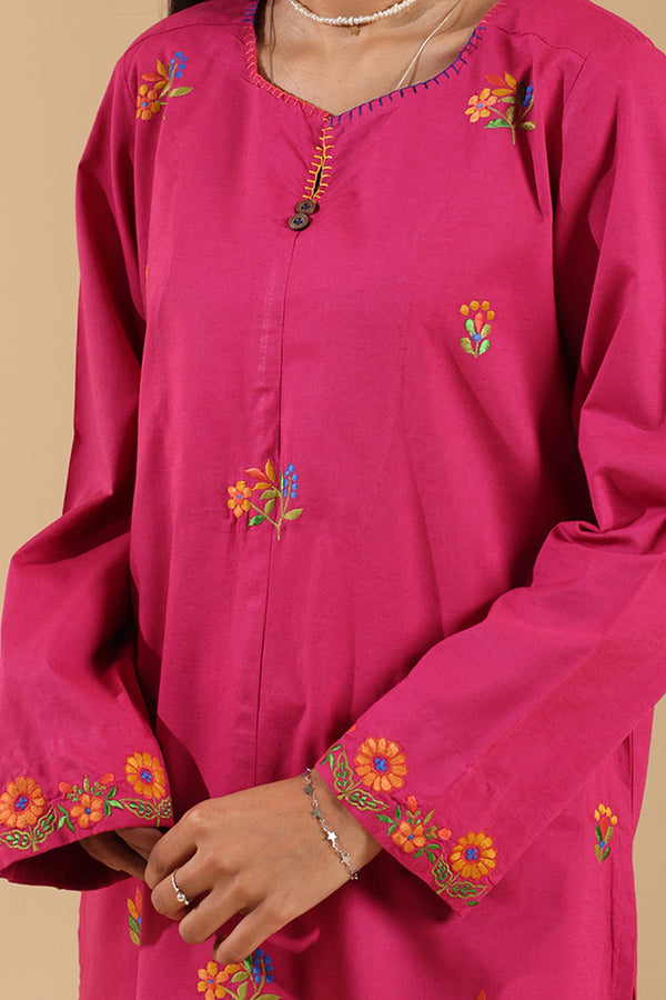 Laari Adda Threaded Set