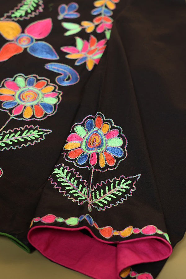 Embroidered Laari Adda Jacket