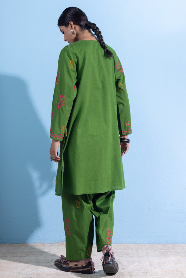 Embroidered Laari Adda Set