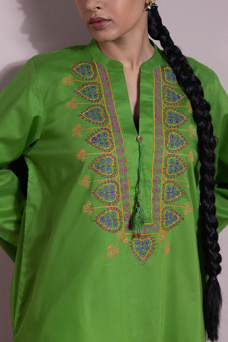 Chitrali Chogha Heart Set