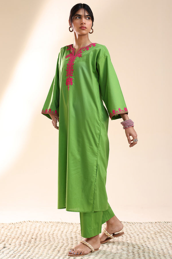 Chitrali Chogha Embroidered Set