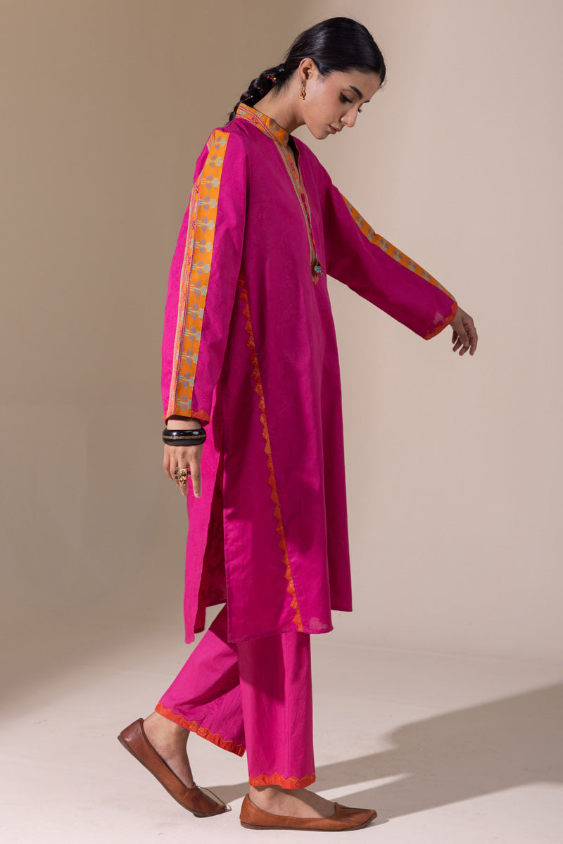 Ethno Weave Tasseled Set