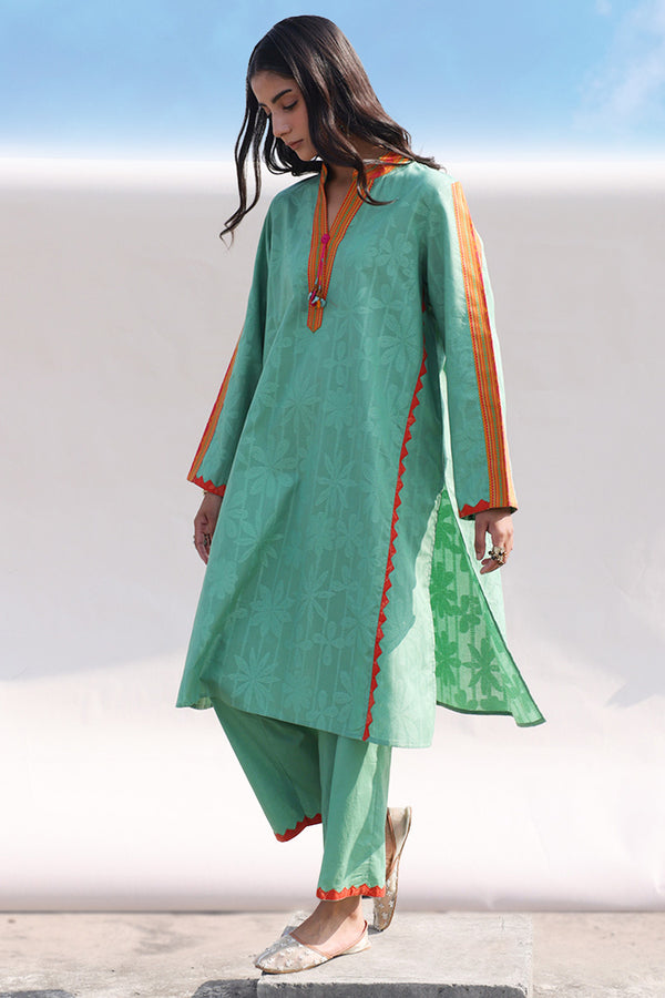 Ethno Weave Tasseled Set