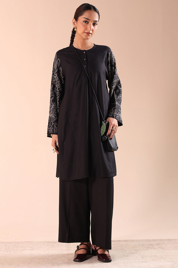 Mono Muse Embroidered Set