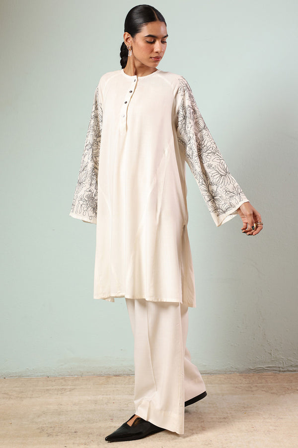 Mono Muse Embroidered Set