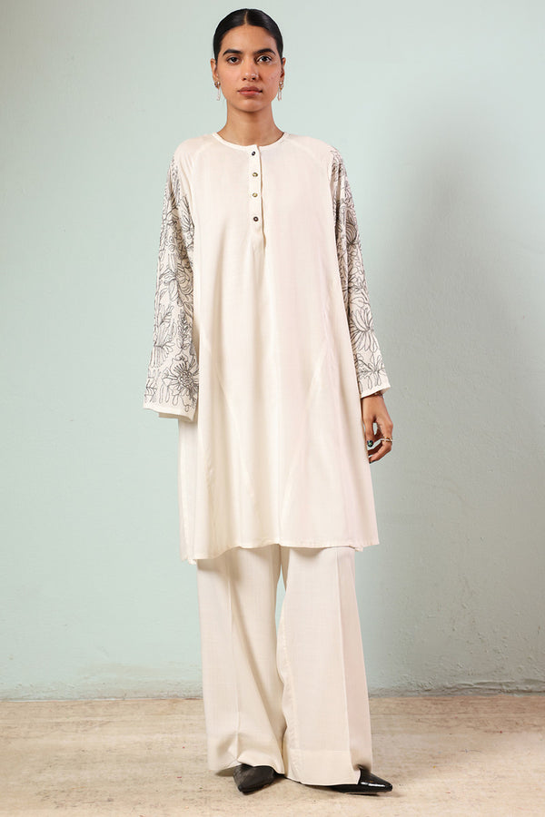 Mono Muse Embroidered Set