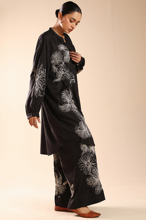 Embroidered Mono Edit Set