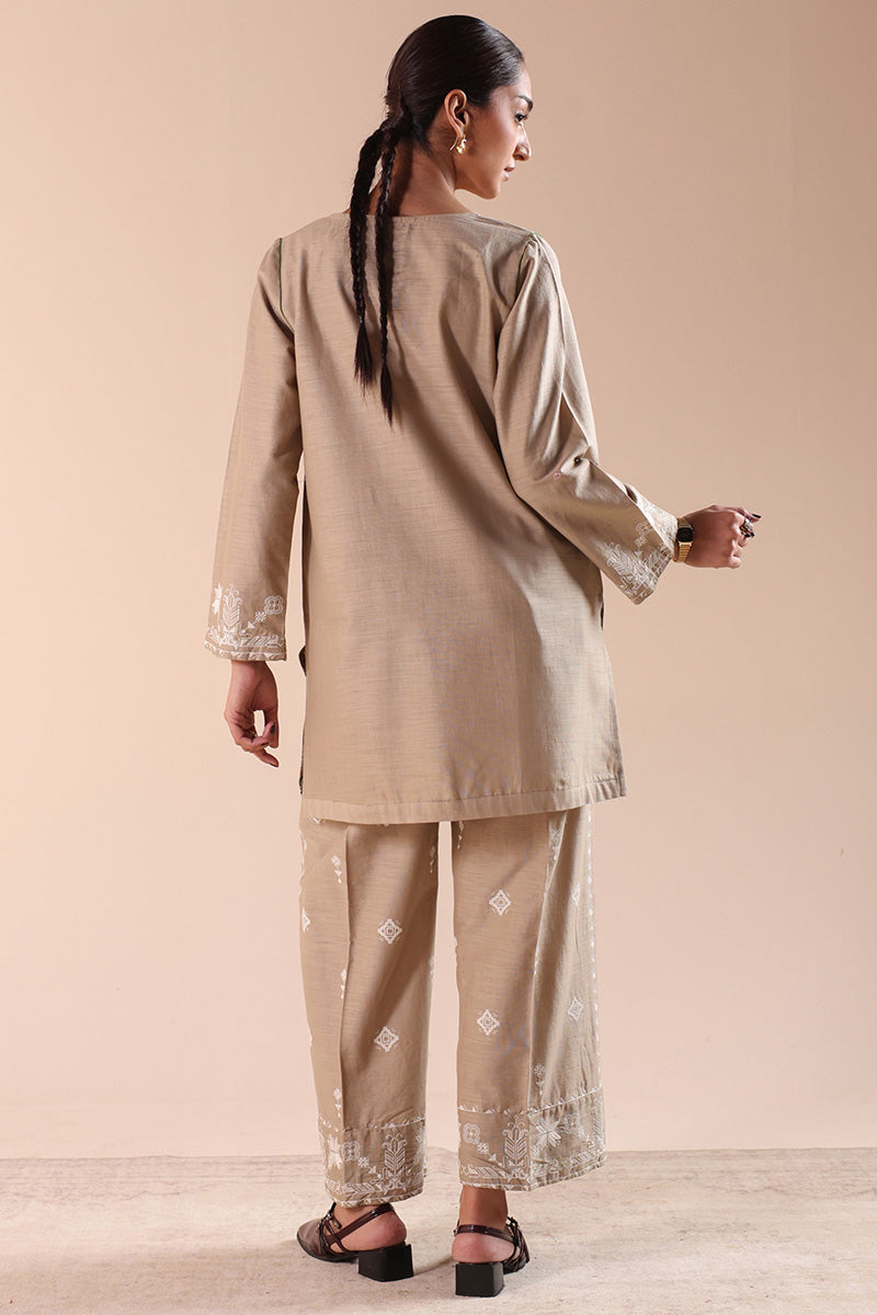 Misty Embroidered Set