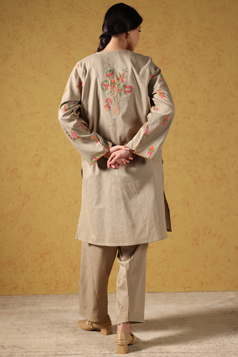beige