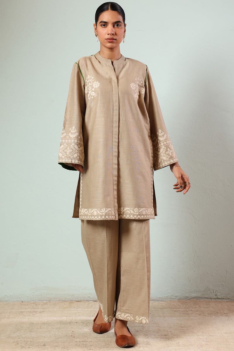 beige