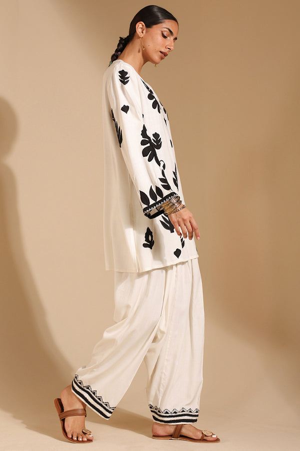 Monochrome Appliqué Edit Set