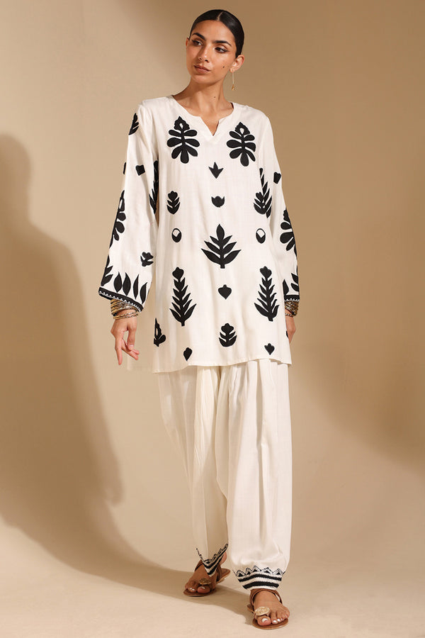 Monochrome Appliqué Edit Set