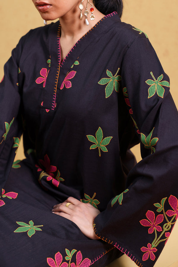 Misty Embroidered Set