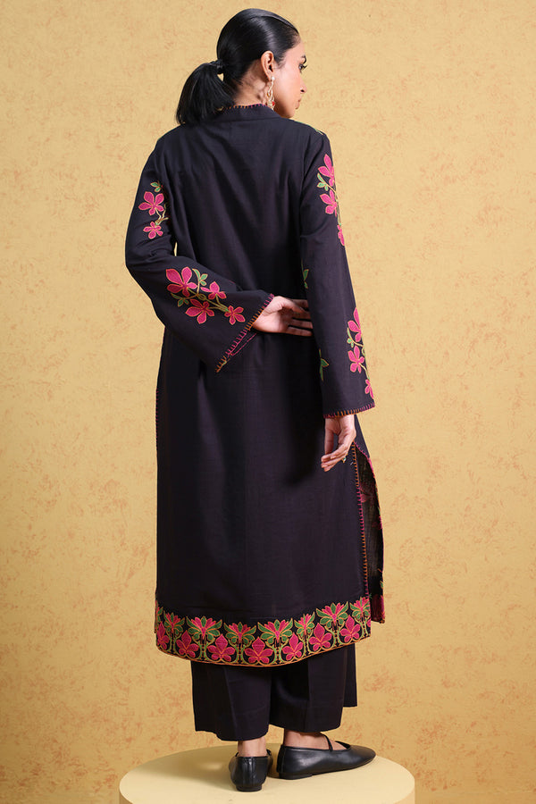 Misty Embroidered Set