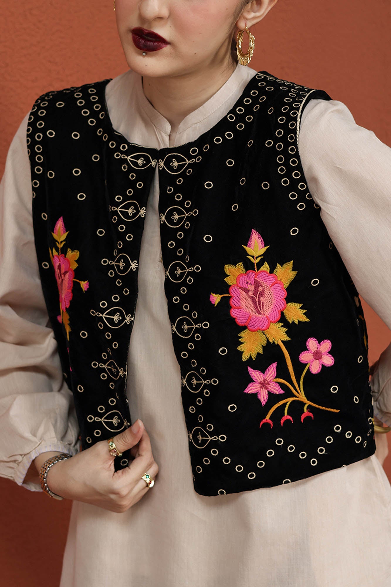 Gulbaan Embroidered Koti