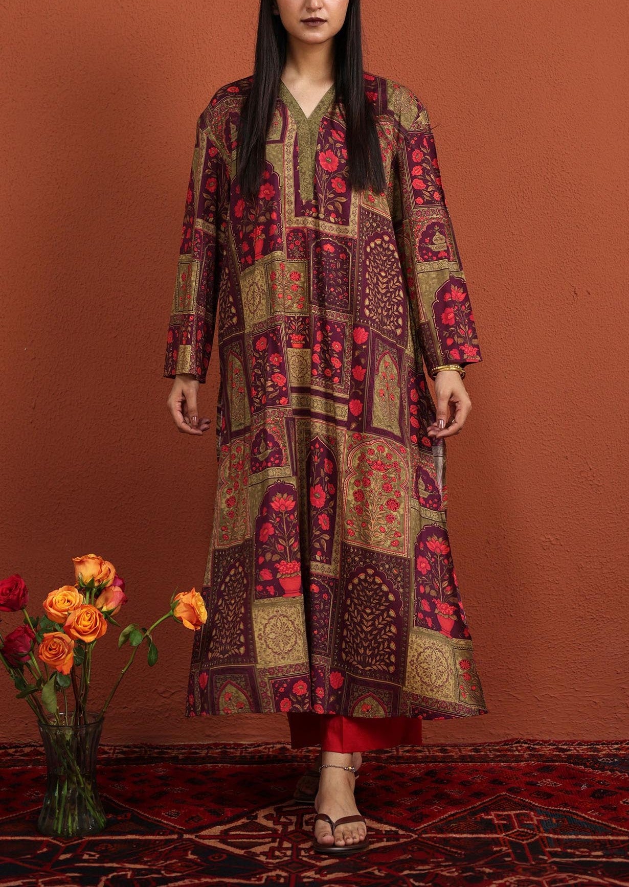 Mugahl Phool Kurta