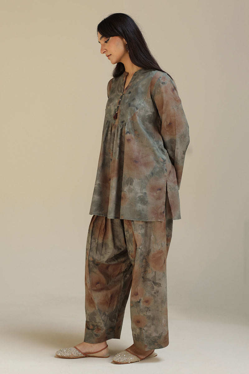 Petal Haze Farshi Set