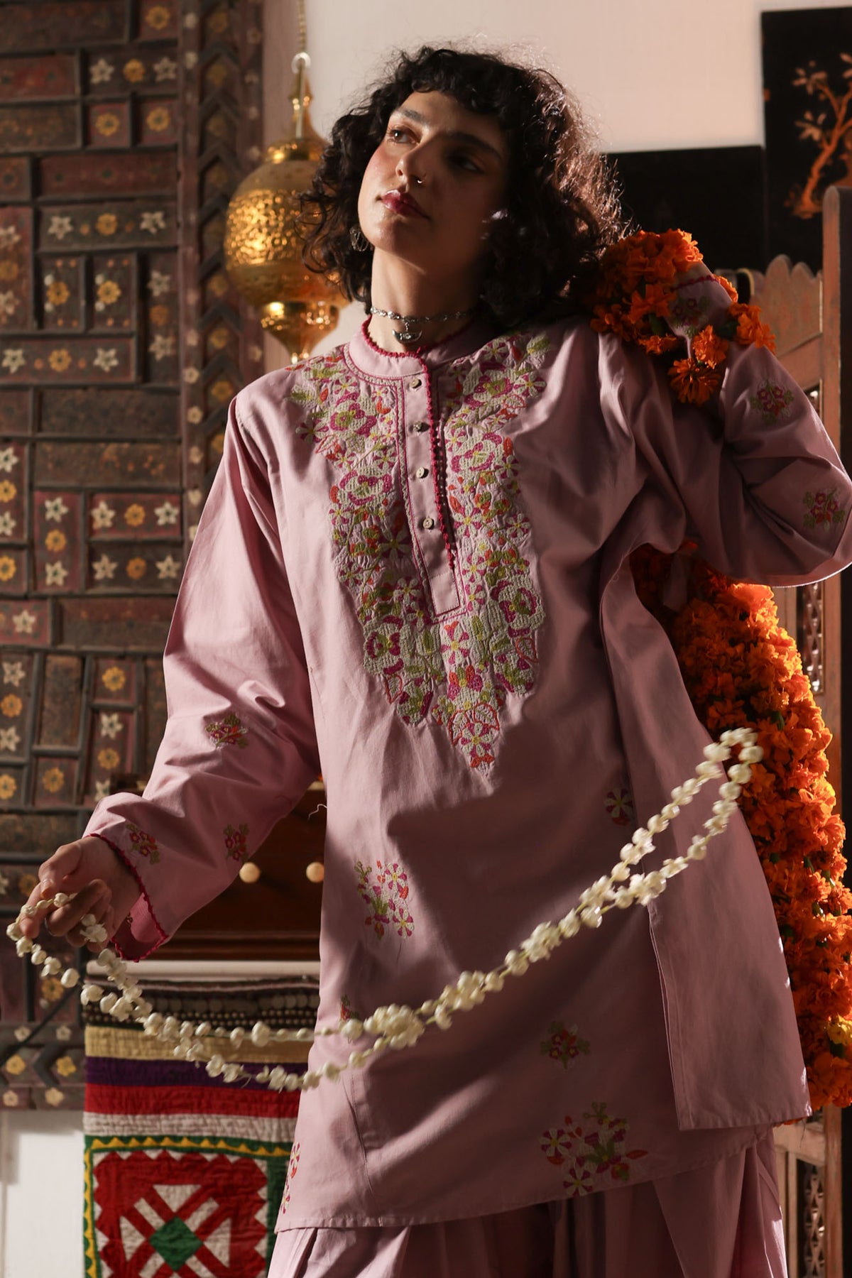 Embroidered Aar Set