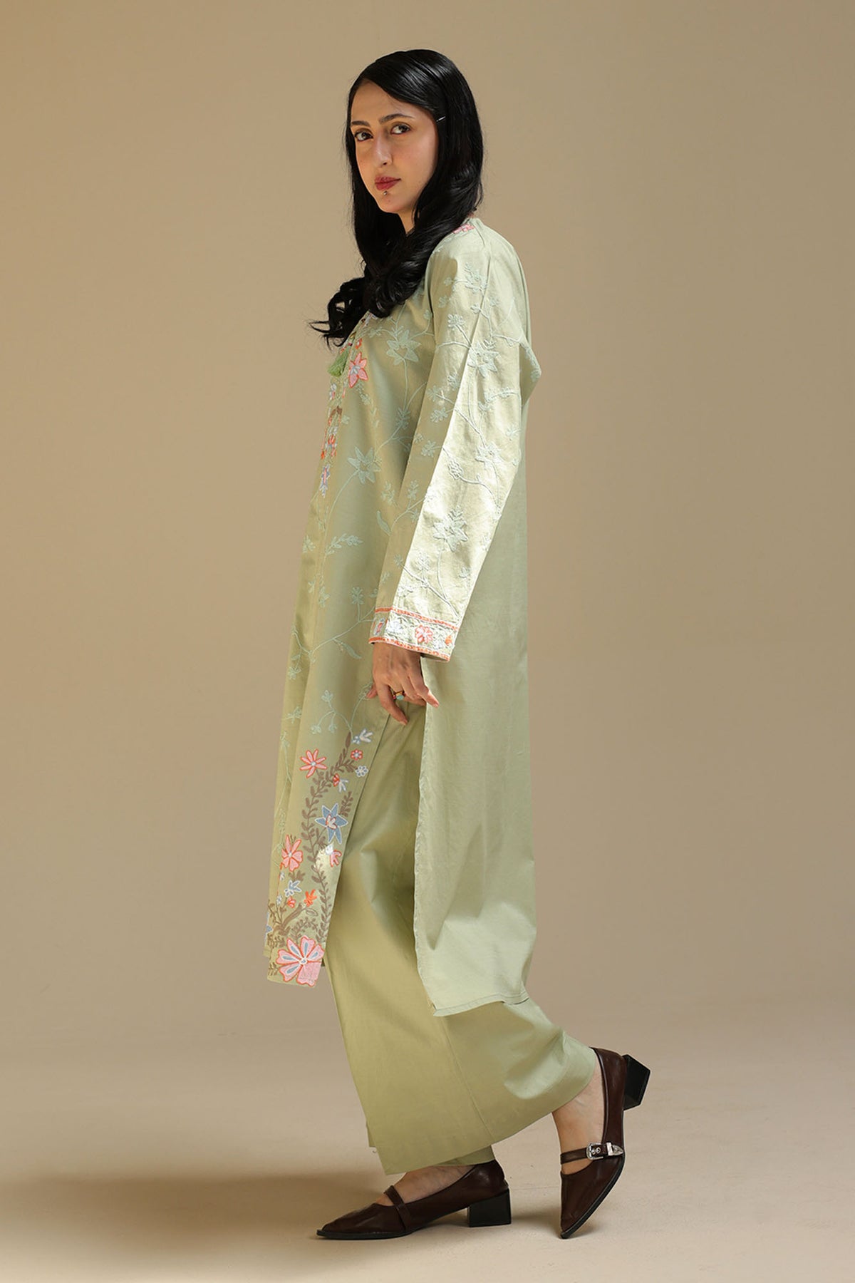 Pastel Garden Embroidered Set