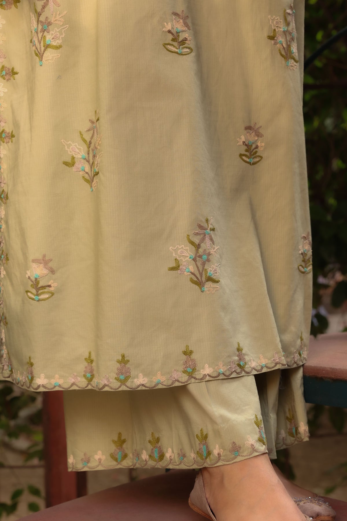 Gul Khaas Embroidered Set