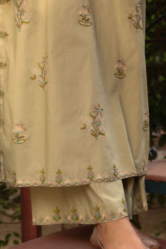 Gul Khaas Embroidered Set