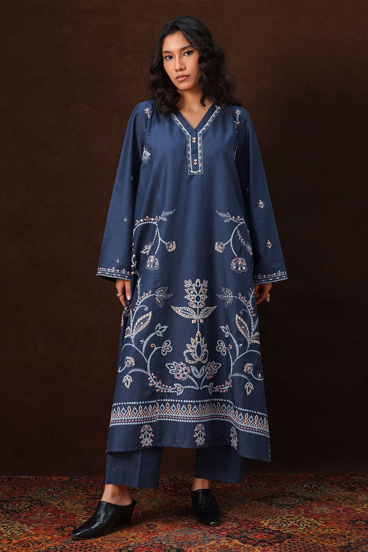 Gul Embroidered Set