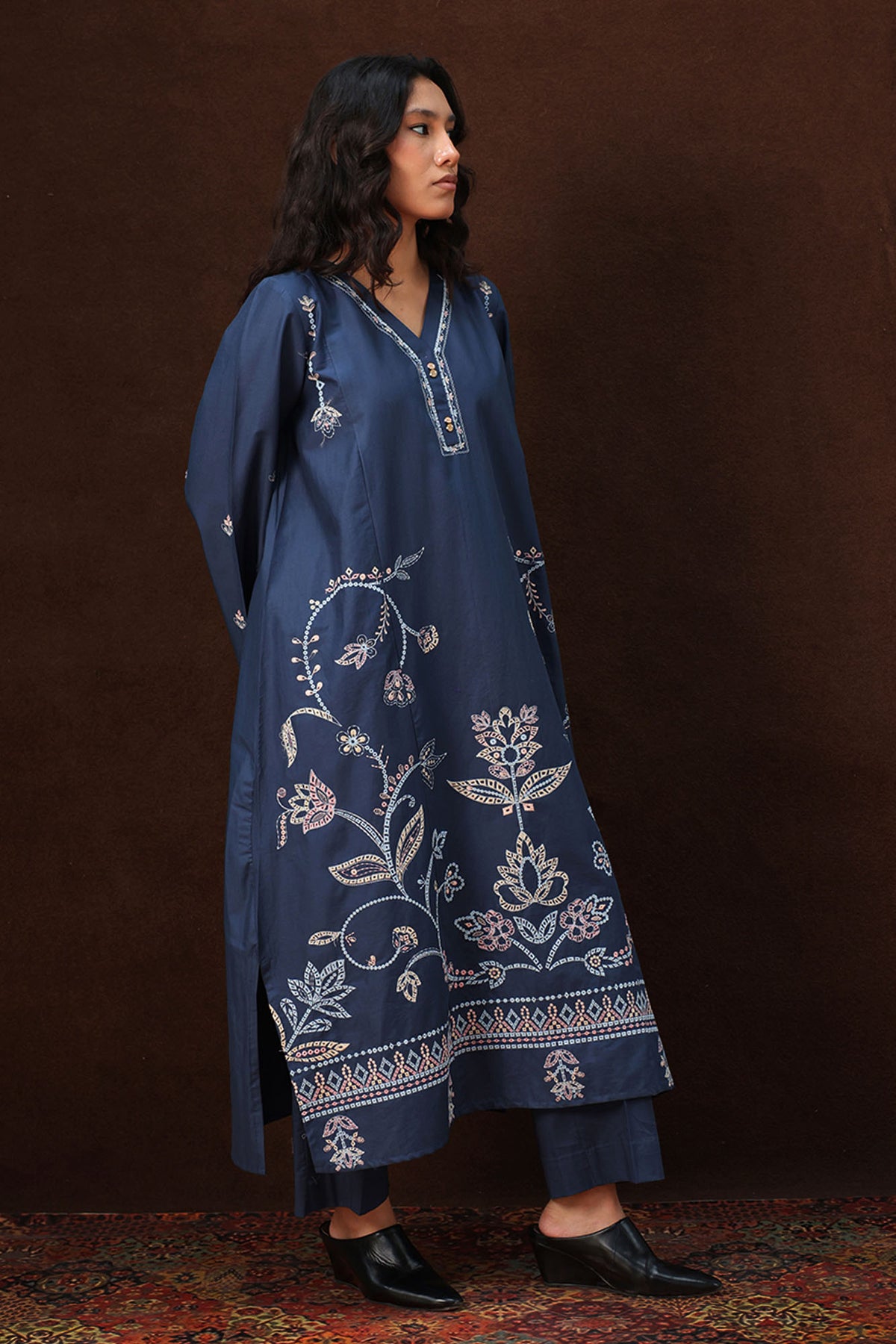 Gul Embroidered Set