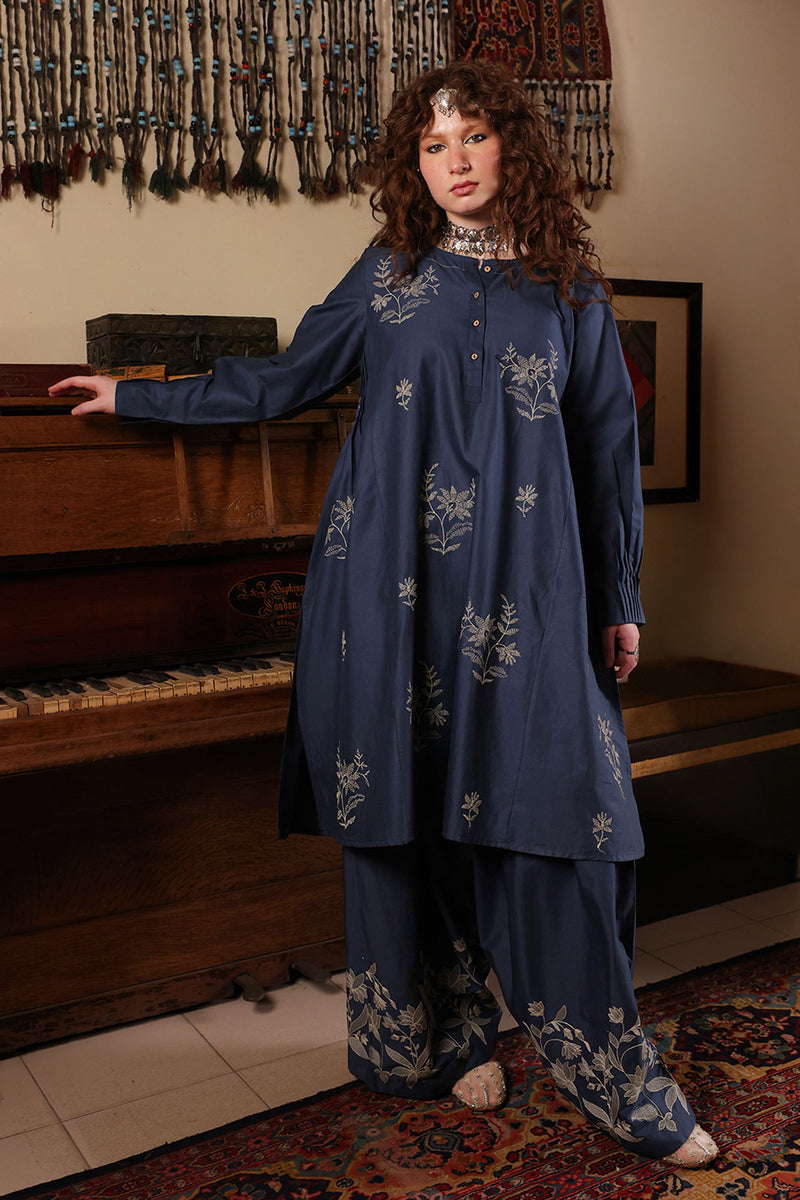 Embroidered Petal Whisper Set