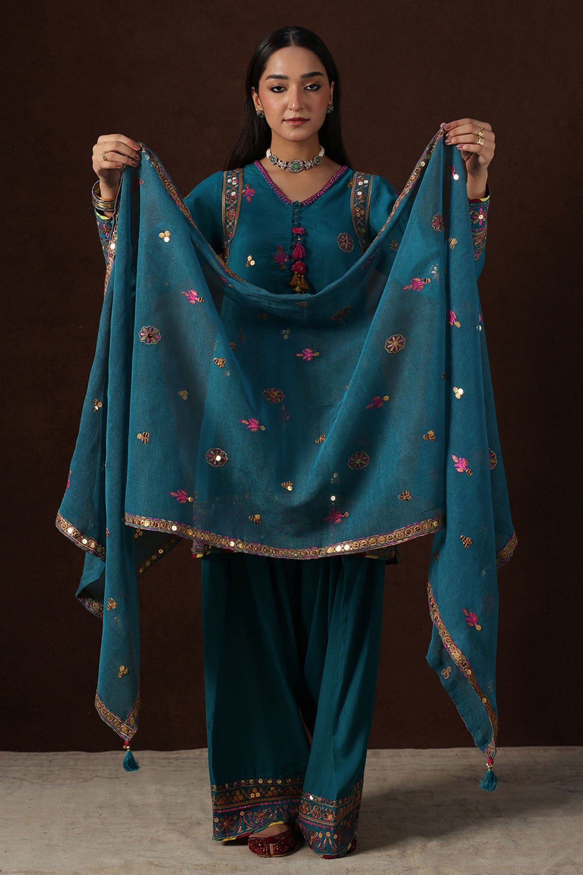 Zareen Embroidered 3-Piece Ensemble