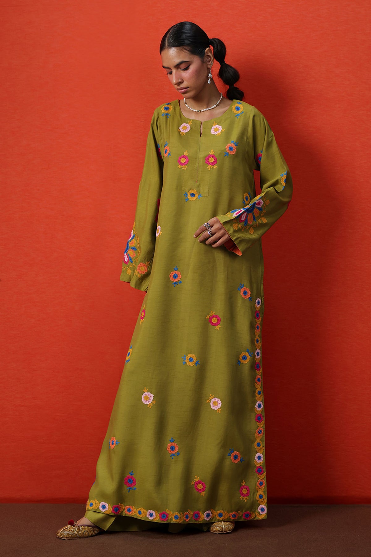 Embroidered Tajik Phool Set
