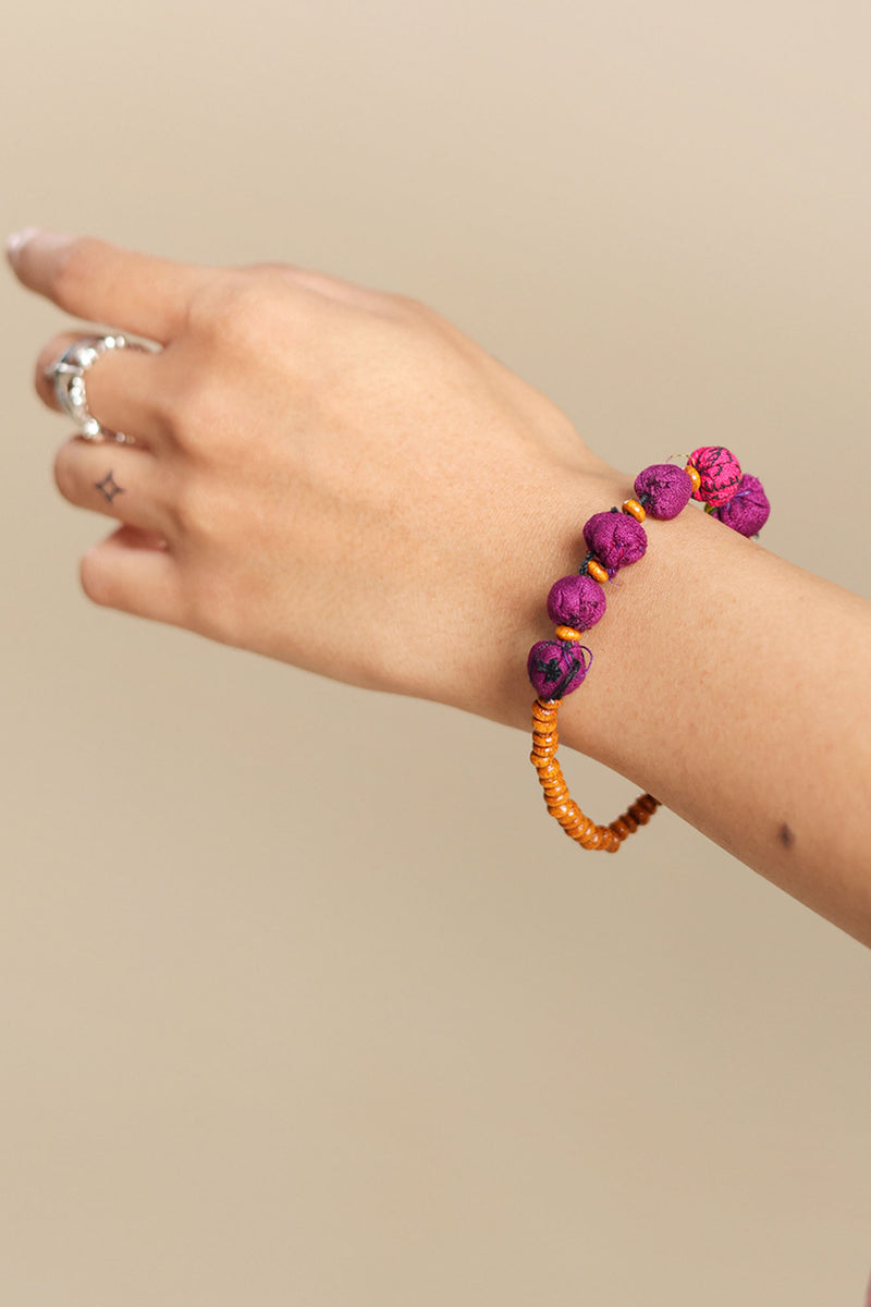 Thread & Bead Bracelet