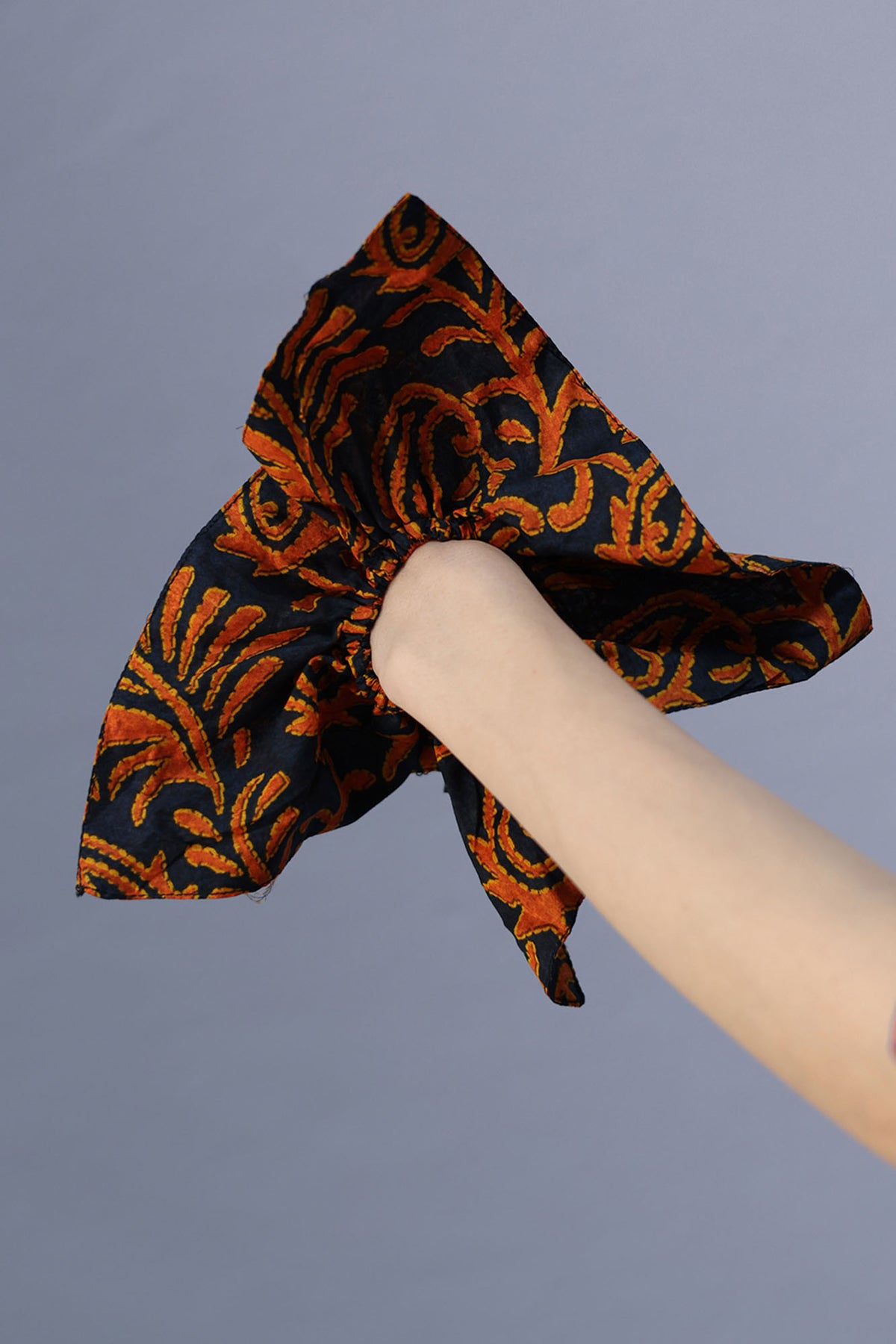 Starlet Scrunchie