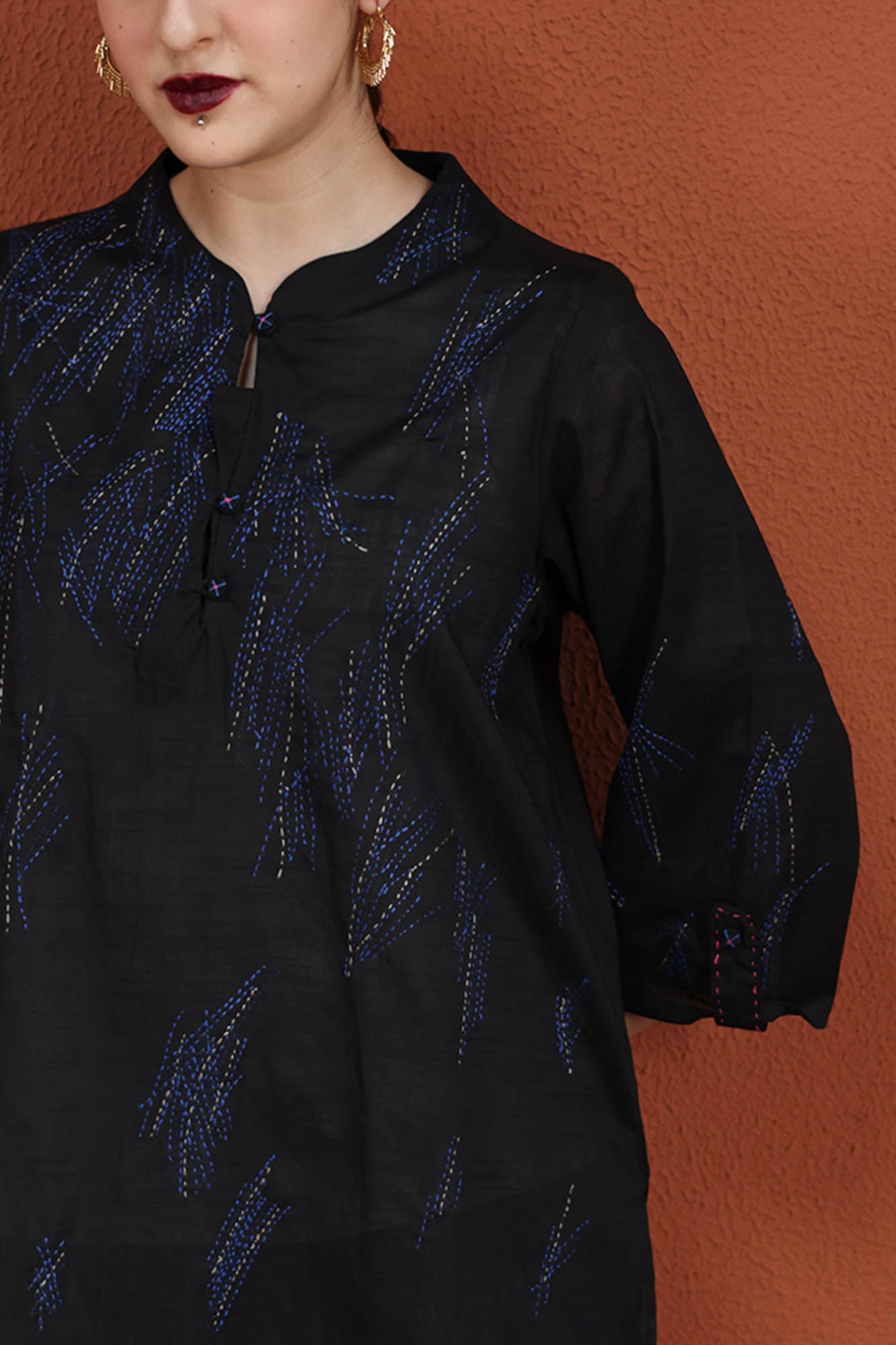 Hand Embroidered Vivid Set